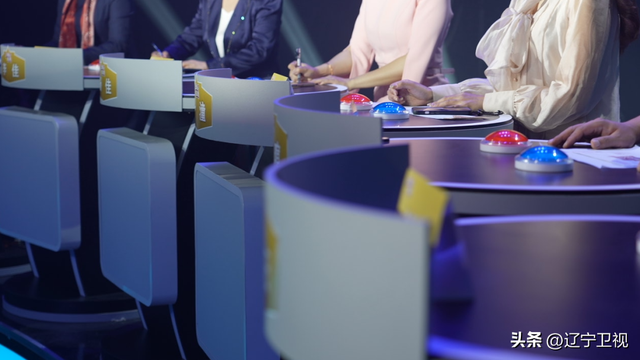 决赛直播预告 | 强强对决，《上麦啦！后浪》收官之战今晚19:00踏浪来袭