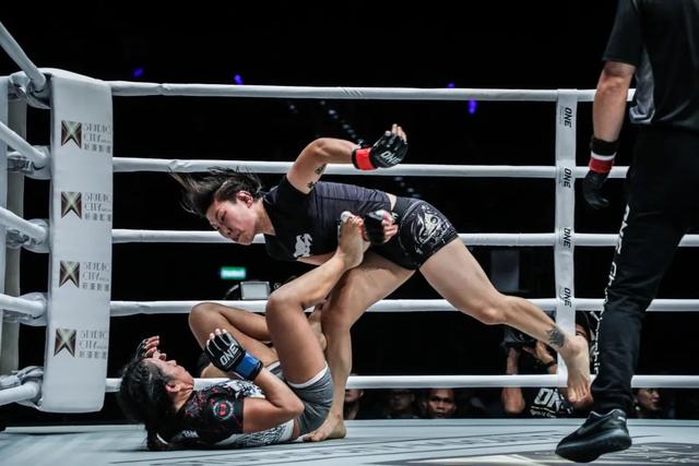 今晚22:30，熊竞楠vs孟博，冠军挑战权之争！