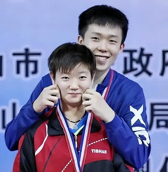 就在今天，19：30预告央视CCTV5和CCTV5+直播赛事节目表